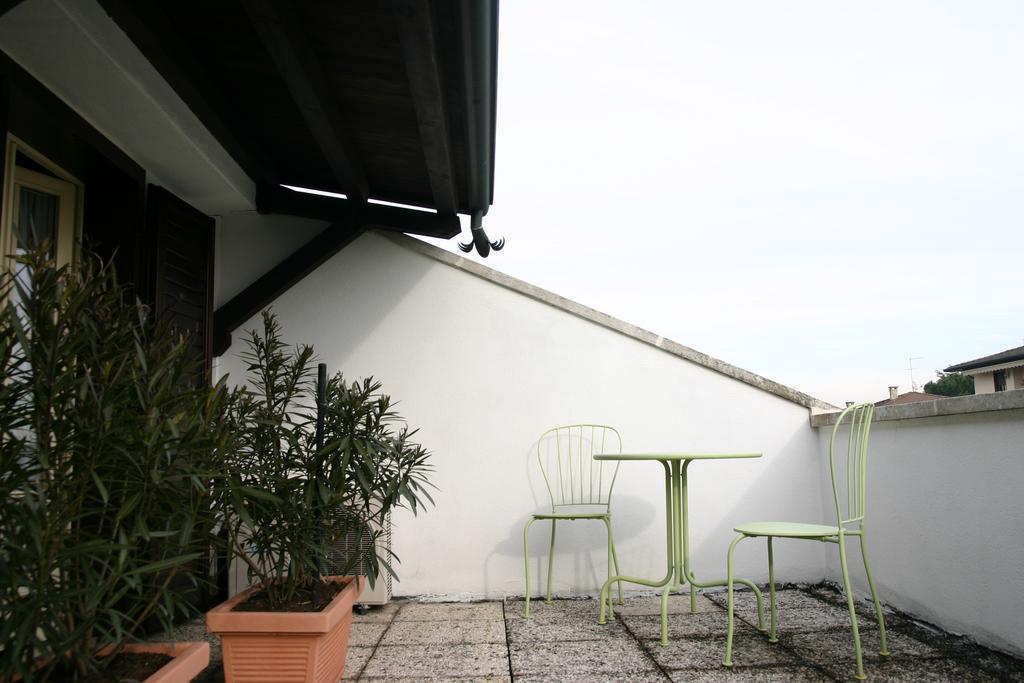 B&B La Mansardina Torri di Quartesolo Δωμάτιο φωτογραφία